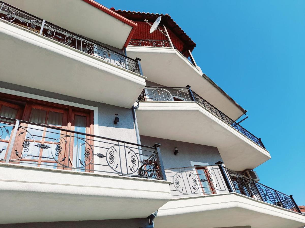 Oda Guest House Korce Buitenkant foto